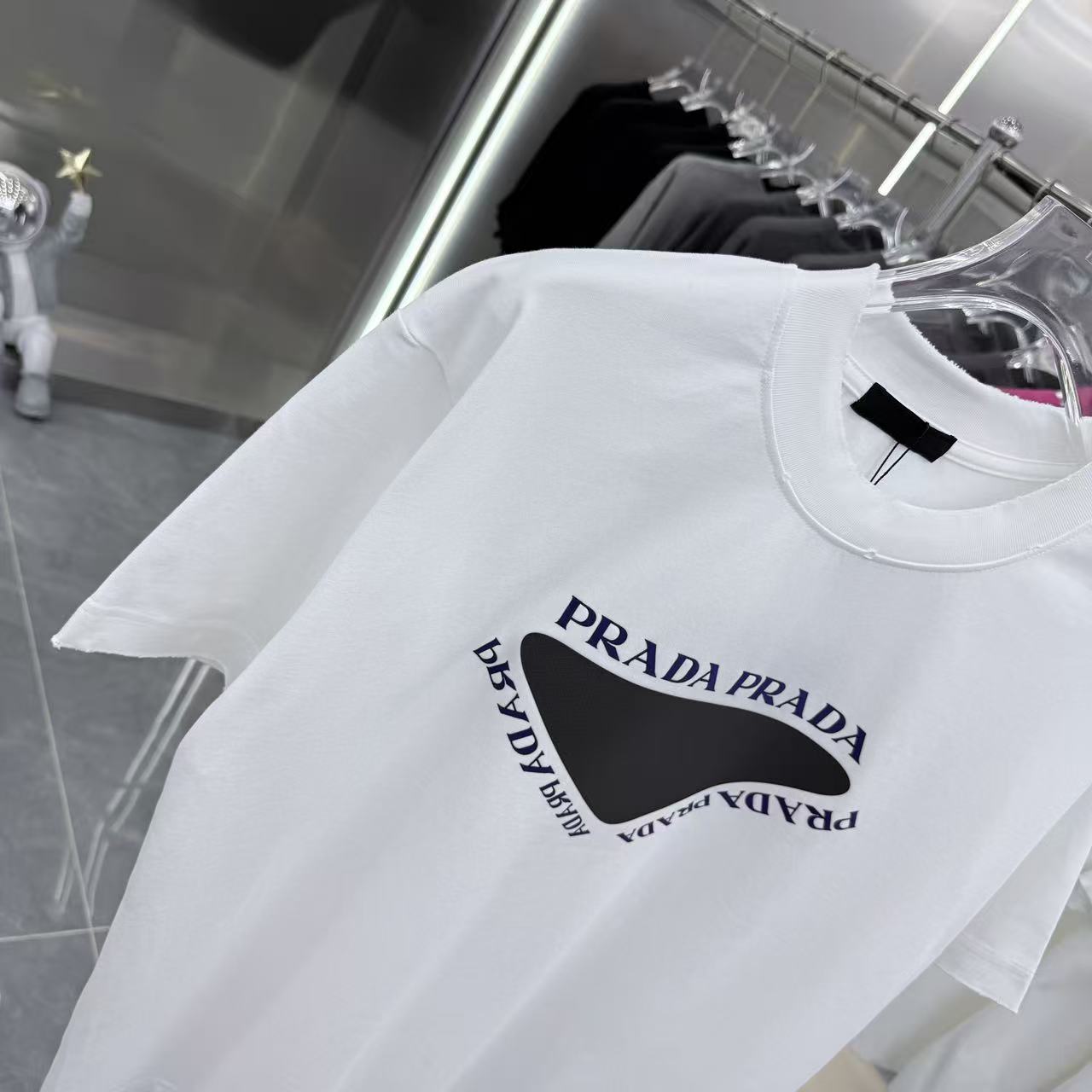 Prada 2026 Spring/Summer 3D Drip Art Unisex T-Shirt（NEW）